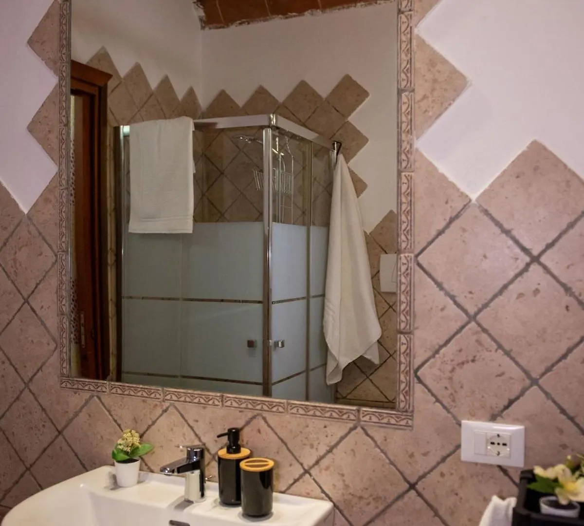 Delizioso Appartamento In Pisa Casa Mima